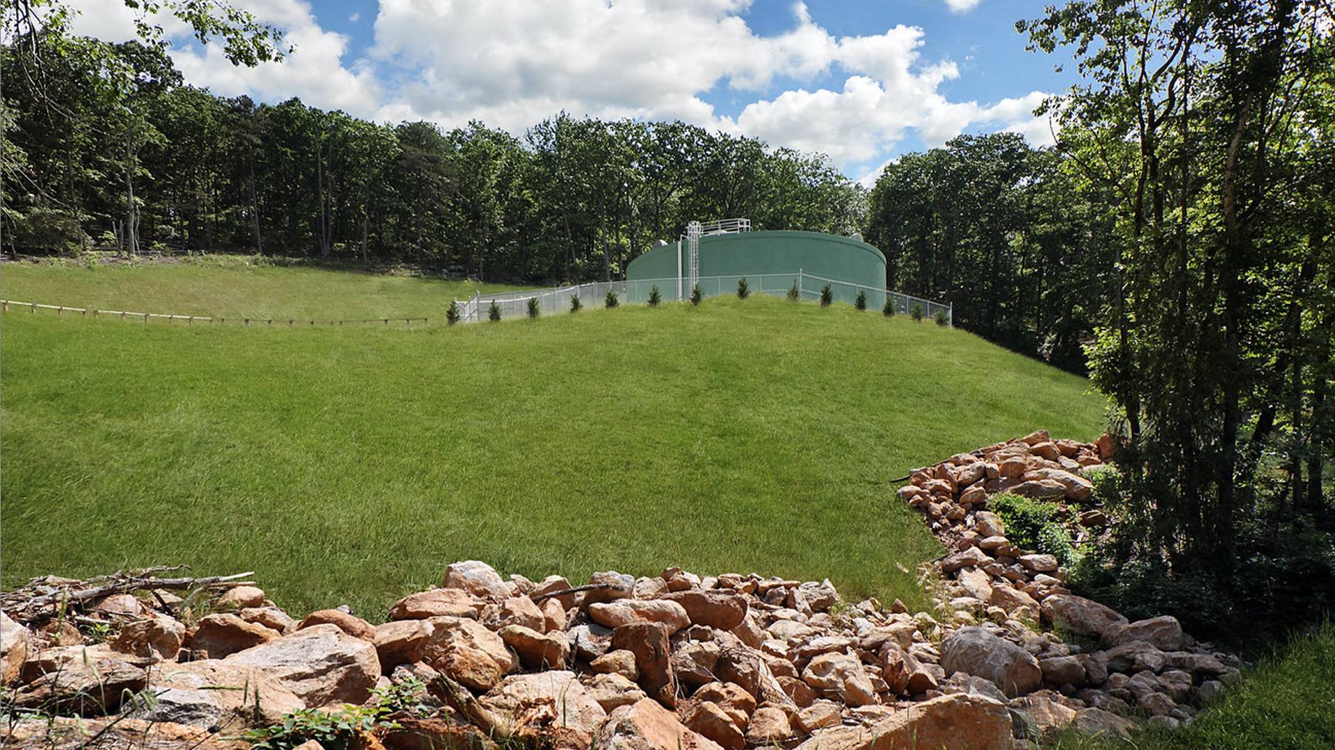 Hillandale Water Tank