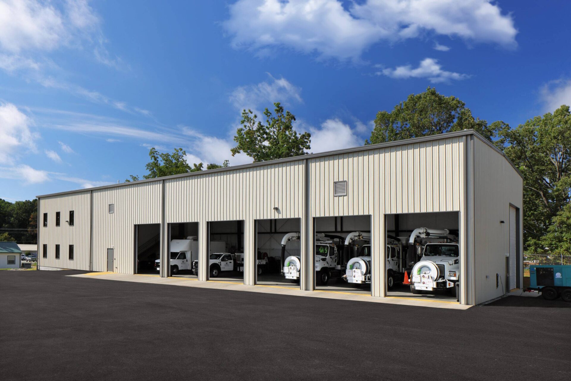 Construction management - Greenville Metro Connects office and truck bay CM-led delivery