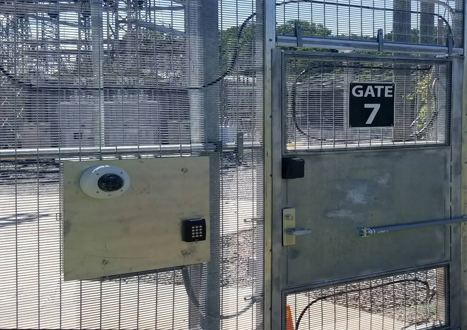 Data center perimeter security fencing and gate